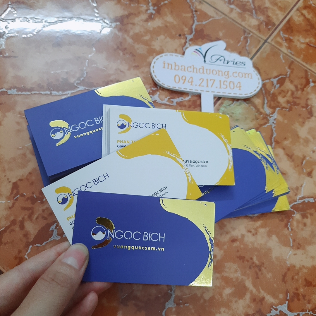 Namecard Giấy C300 ép kim logo